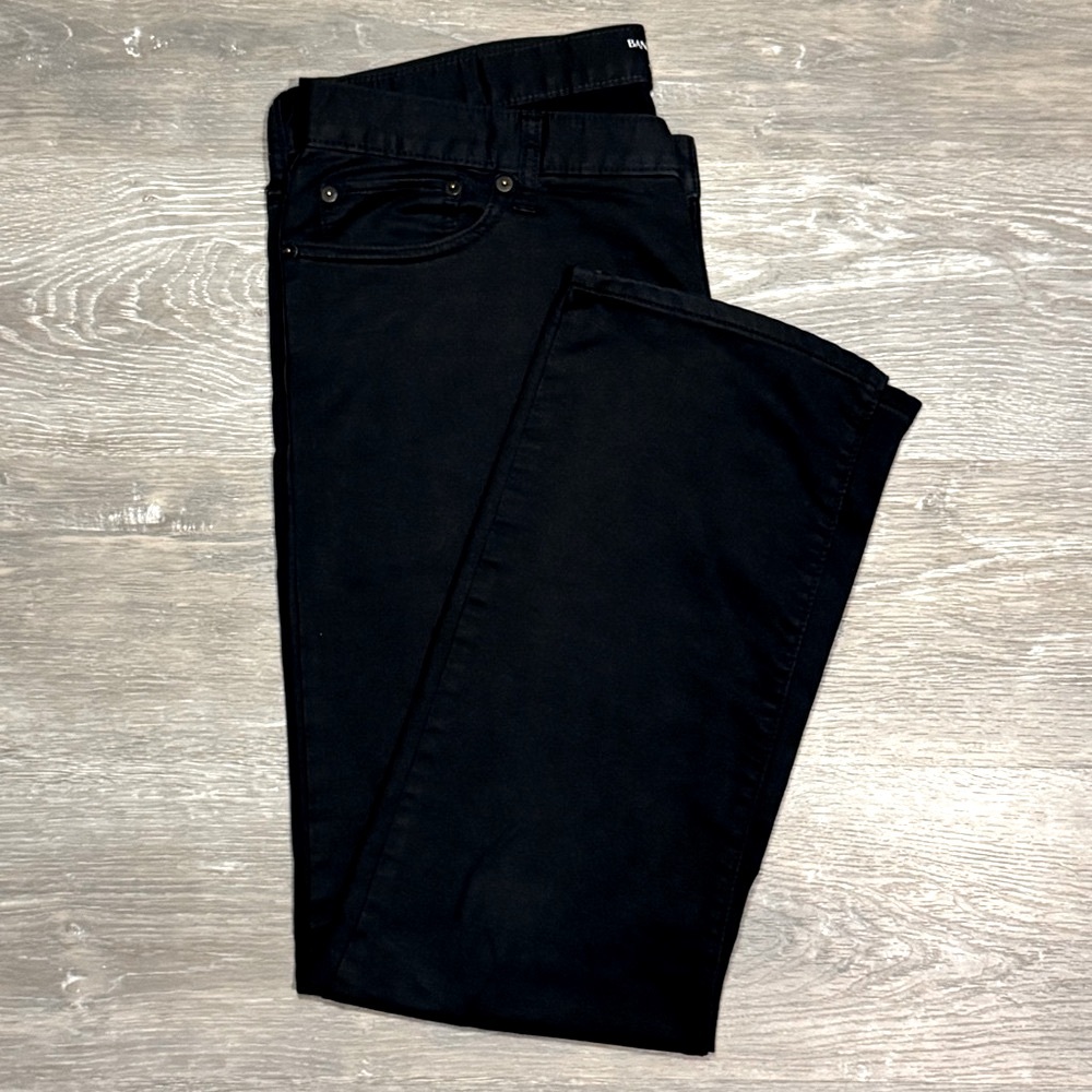 Banana Republic Traveler Jean 35x30 Slim